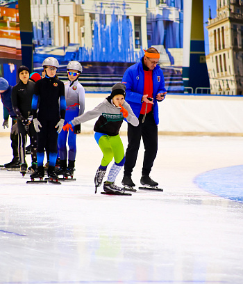 "Зимние потешки 2023" по конькобежному спорту