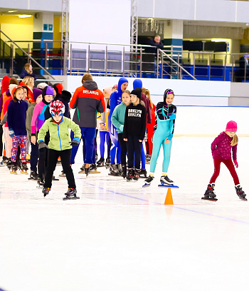 "Зимние потешки 2023" по конькобежному спорту