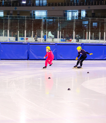 Открытое первенство Центра  по шорт- треку "Зимние потешки" 2023