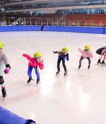 Открытое первенство Центра  по шорт- треку "Зимние потешки" 2023