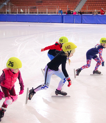 Открытое первенство Центра  по шорт- треку "Зимние потешки" 2023