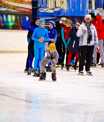 "Зимние потешки 2023" по конькобежному спорту