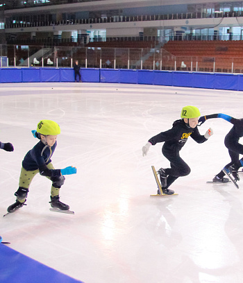 Открытое первенство Центра  по шорт- треку "Зимние потешки" 2023