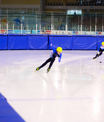 Открытое первенство Центра  по шорт- треку "Зимние потешки" 2023