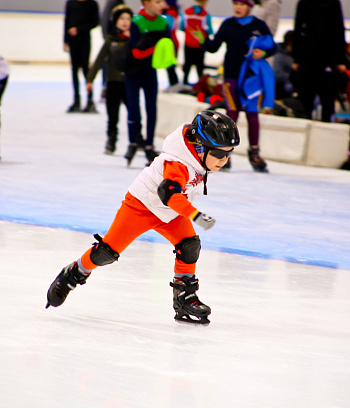 "Зимние потешки 2023" по конькобежному спорту