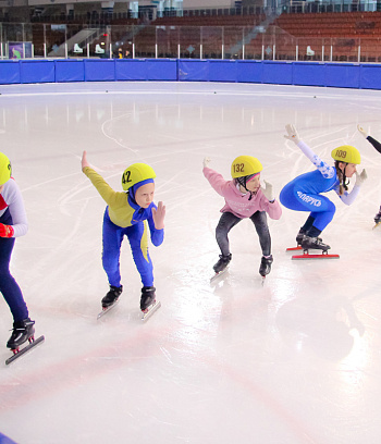 Открытое первенство Центра  по шорт- треку "Зимние потешки" 2023