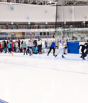 "Зимние потешки 2023" по конькобежному спорту