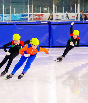 Открытое первенство Центра  по шорт- треку "Зимние потешки" 2023
