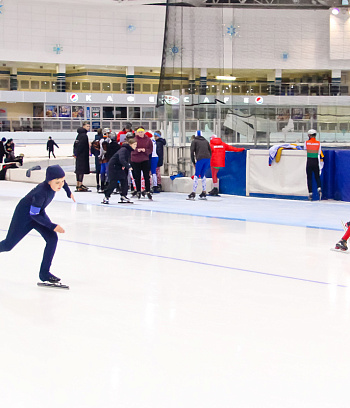 "Зимние потешки 2023" по конькобежному спорту