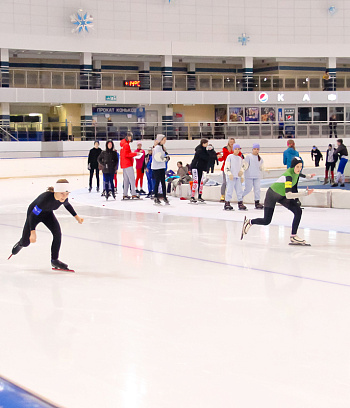 "Зимние потешки 2023" по конькобежному спорту