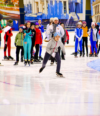 "Зимние потешки 2023" по конькобежному спорту