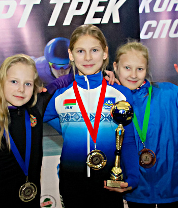 Открытое первенство Центра  по шорт- треку "Зимние потешки" 2023