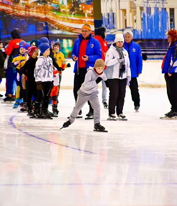 "Зимние потешки 2023" по конькобежному спорту