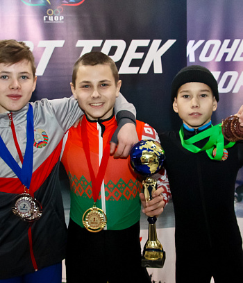 Открытое первенство Центра  по шорт- треку "Зимние потешки" 2023