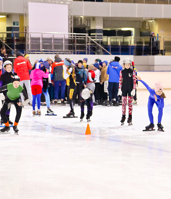 "Зимние потешки 2023" по конькобежному спорту