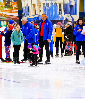 "Зимние потешки 2023" по конькобежному спорту
