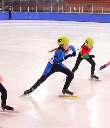 Открытое первенство Центра  по шорт- треку "Зимние потешки" 2023