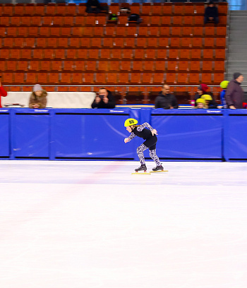 Открытое первенство Центра  по шорт- треку "Зимние потешки" 2023