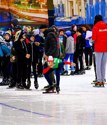 "Зимние потешки 2023" по конькобежному спорту