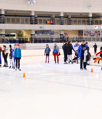 "Зимние потешки 2023" по конькобежному спорту