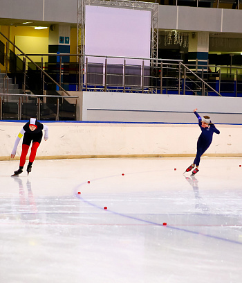 "Зимние потешки 2023" по конькобежному спорту