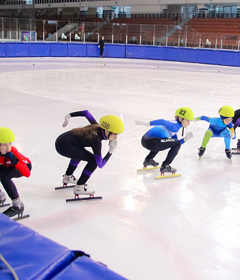 Открытое первенство Центра  по шорт- треку "Зимние потешки" 2023