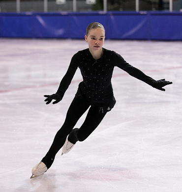 Фигуpноe кaтaниe