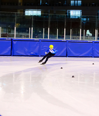 Открытое первенство Центра  по шорт- треку "Зимние потешки" 2023