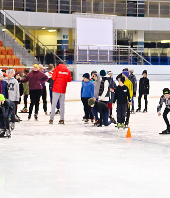 "Зимние потешки 2023" по конькобежному спорту