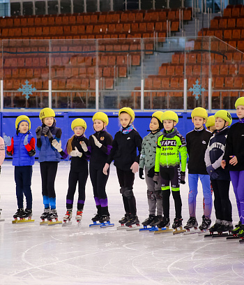 Открытое первенство Центра  по шорт- треку "Зимние потешки" 2023