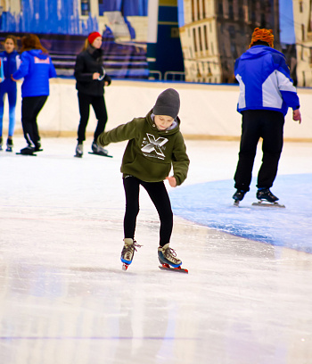 "Зимние потешки 2023" по конькобежному спорту