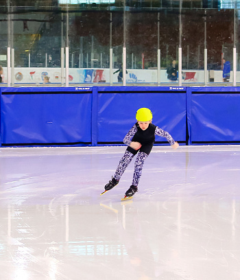 Открытое первенство Центра  по шорт- треку "Зимние потешки" 2023