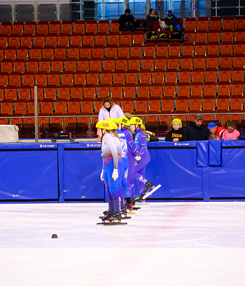 Открытое первенство Центра  по шорт- треку "Зимние потешки" 2023