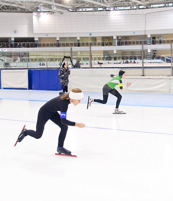 "Зимние потешки 2023" по конькобежному спорту