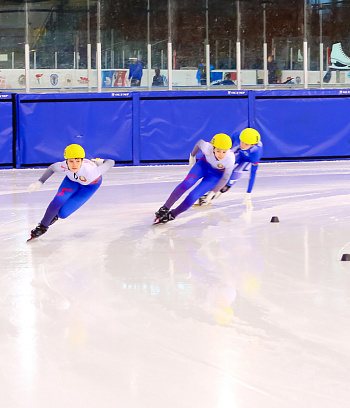 Открытое первенство Центра  по шорт- треку "Зимние потешки" 2023