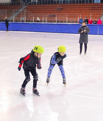 Открытое первенство Центра  по шорт- треку "Зимние потешки" 2023