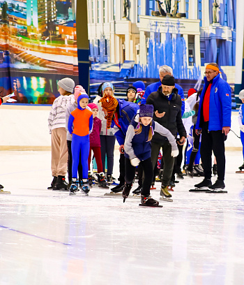 "Зимние потешки 2023" по конькобежному спорту