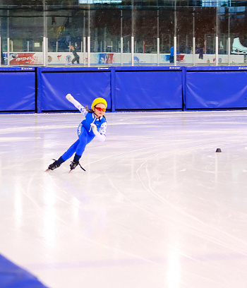 Открытое первенство Центра  по шорт- треку "Зимние потешки" 2023