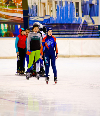 "Зимние потешки 2023" по конькобежному спорту