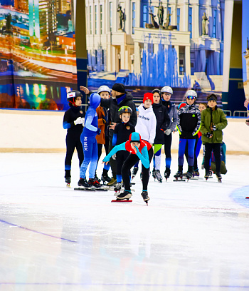 "Зимние потешки 2023" по конькобежному спорту