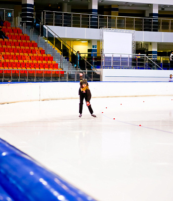 "Зимние потешки 2023" по конькобежному спорту