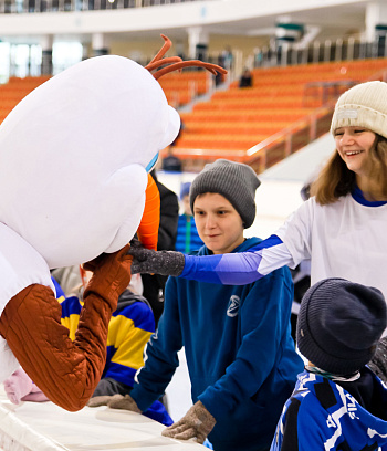 "Зимние потешки 2023" по конькобежному спорту