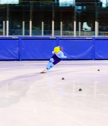 Открытое первенство Центра  по шорт- треку "Зимние потешки" 2023