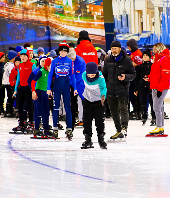 "Зимние потешки 2023" по конькобежному спорту