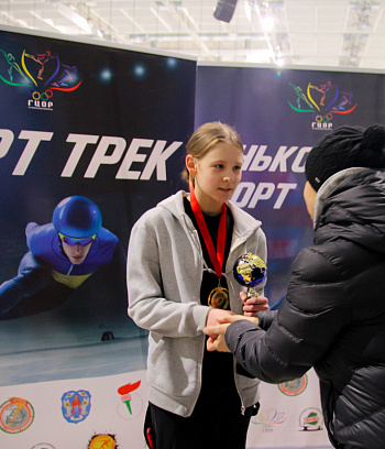 Открытое первенство Центра  по шорт- треку "Зимние потешки" 2023