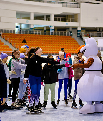 "Зимние потешки 2023" по конькобежному спорту