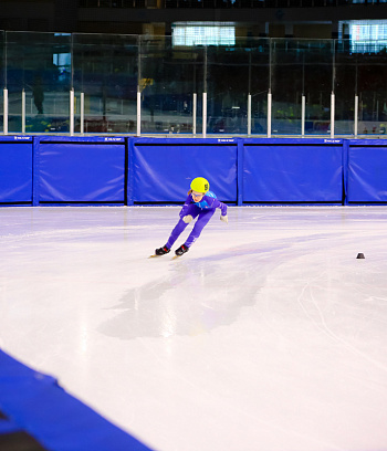Открытое первенство Центра  по шорт- треку "Зимние потешки" 2023