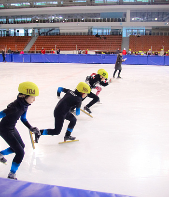 Открытое первенство Центра  по шорт- треку "Зимние потешки" 2023