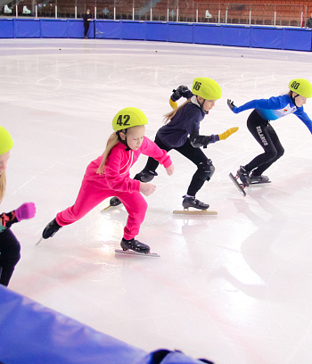 Открытое первенство Центра  по шорт- треку "Зимние потешки" 2023