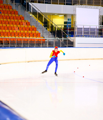 "Зимние потешки 2023" по конькобежному спорту